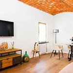 Domus - Centro Storico Apartmán La Morra